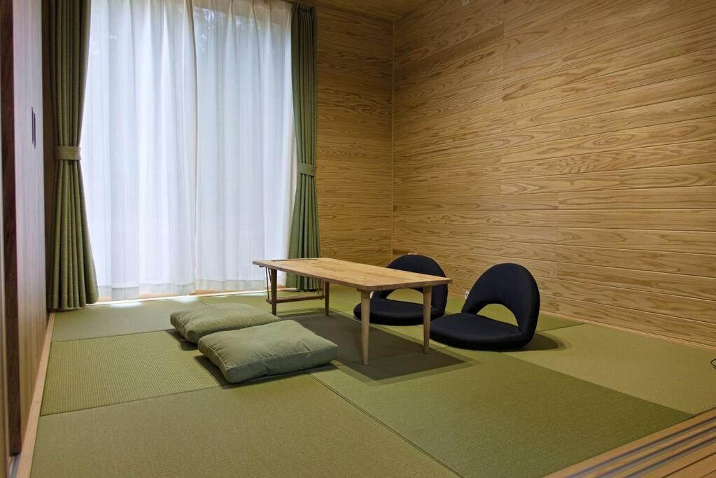 Hinoki No Ie - Cottage With Natural Hot Spring In A Cypress Bathtub Shika Eksteriør billede